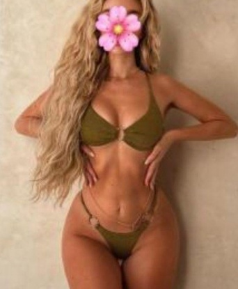 Жгучая красотка приглашает в гости и готова погрузить тебя в мир наслаждения и страсти. Гарантирую конфиденциальность и безопасность. Все фото реальные! 10535, 27 лет