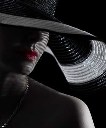 Я создам для тебя незабываемую атмосферу нашей встречи, исполненную страсти и наслаждения. Мои услуги основаны на твоих желаниях и потребностях, которыми я смогу удовлетворить, подарив тебе незабываемые моменты удовольствия. Моя уютная квартира расположена в самом сердце Москвы, где мы сможем насладиться нашим вечером. У меня есть и отличные отзывы от предыдущих клиентов, которые подтверждают мое профессиональное качество и индивидуальный подход. Давай встретимся и окунемся в мир наслаждения вместе! 💋💫 8135, 40 лет